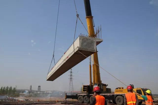 吊裝作業過程中到底存在什么樣的危險？